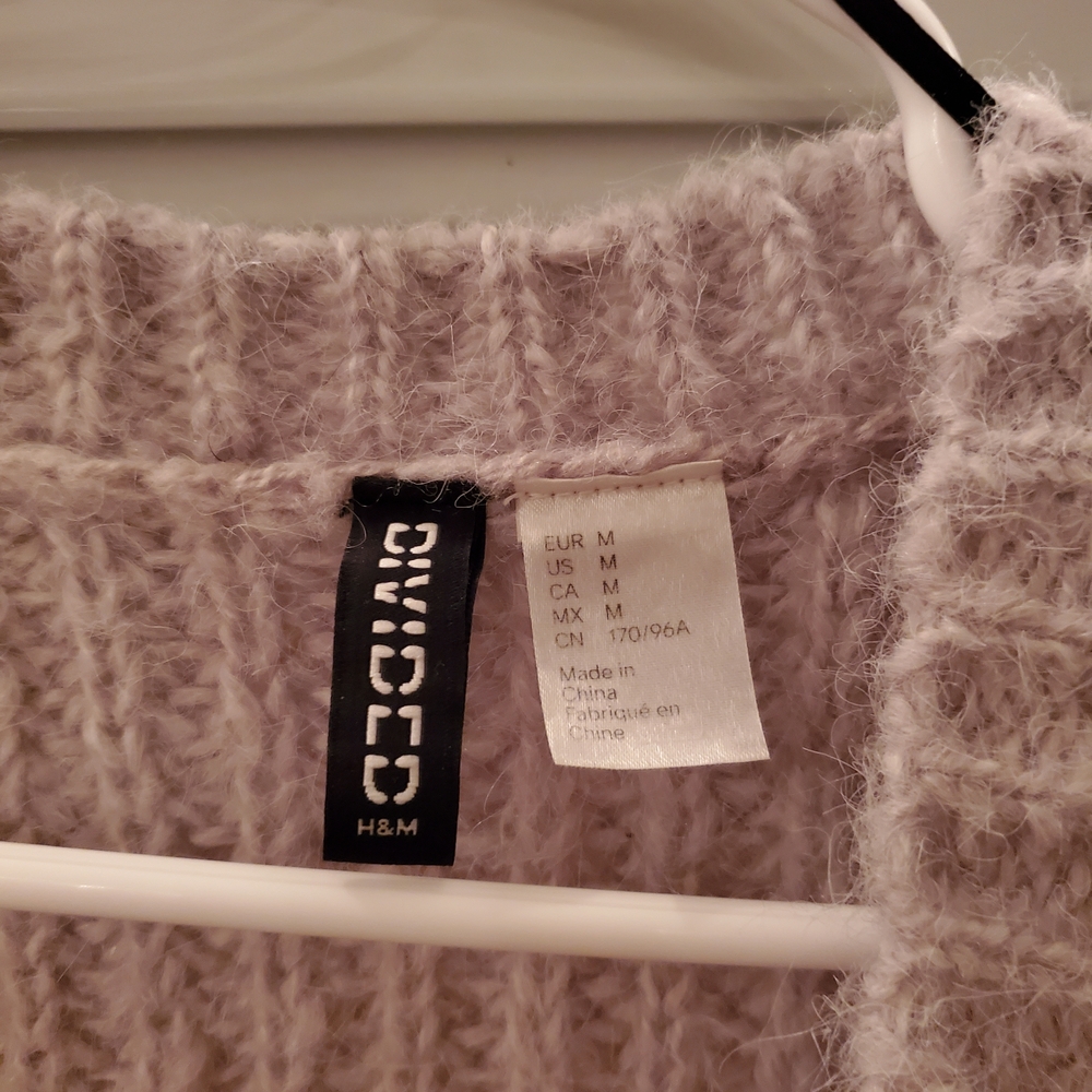 Cozy Gray Chunky Knit Sweater - Picture 3 of 5